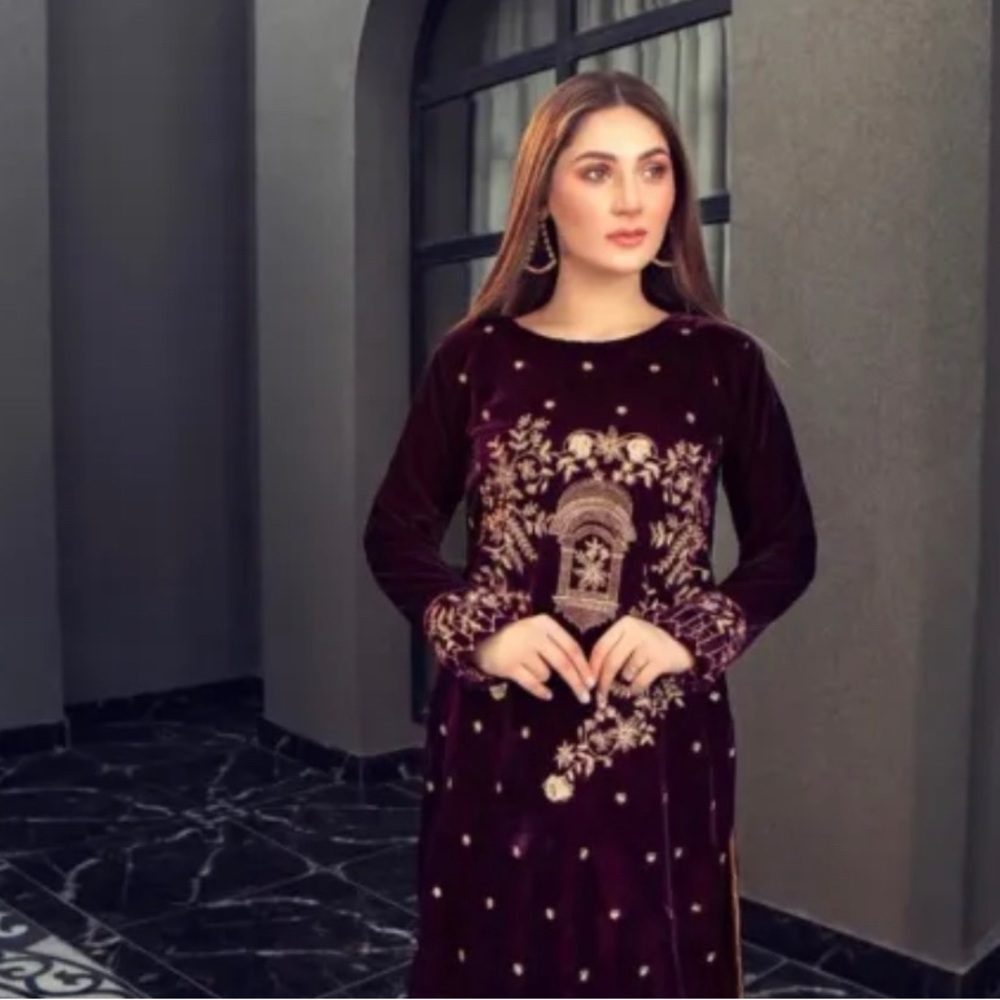 Pakistani Embroidered Velvet Shirt